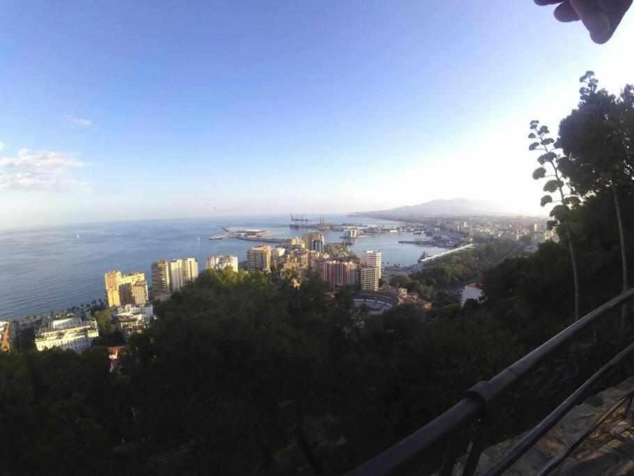 Apartamento En Pleno Centro De Málaga Esterno foto